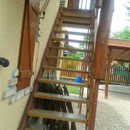 Hullam1 * Balatonlelle
